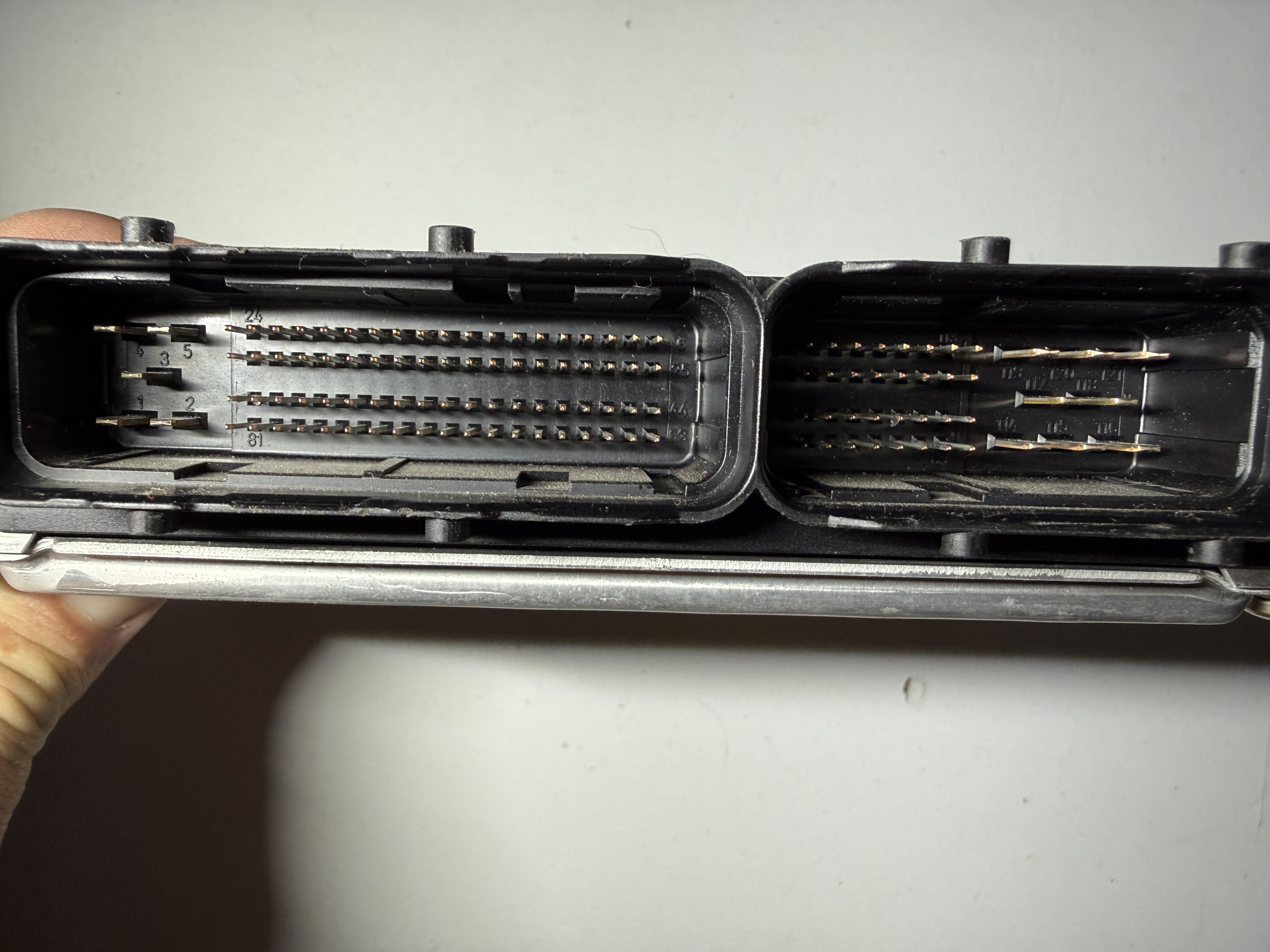 Lancia ECU - 0281010743 - 3